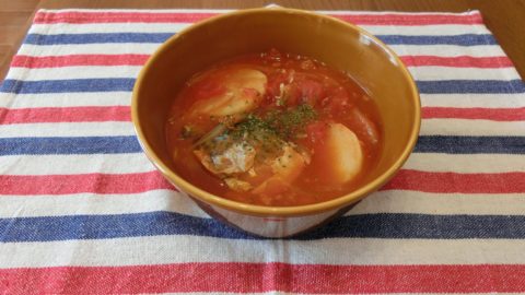 鯖缶のホットトマトスープ